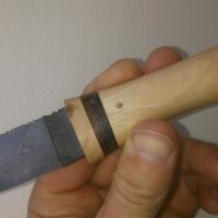 Fixe feuilleté, manche bouleau, noyer, cuir